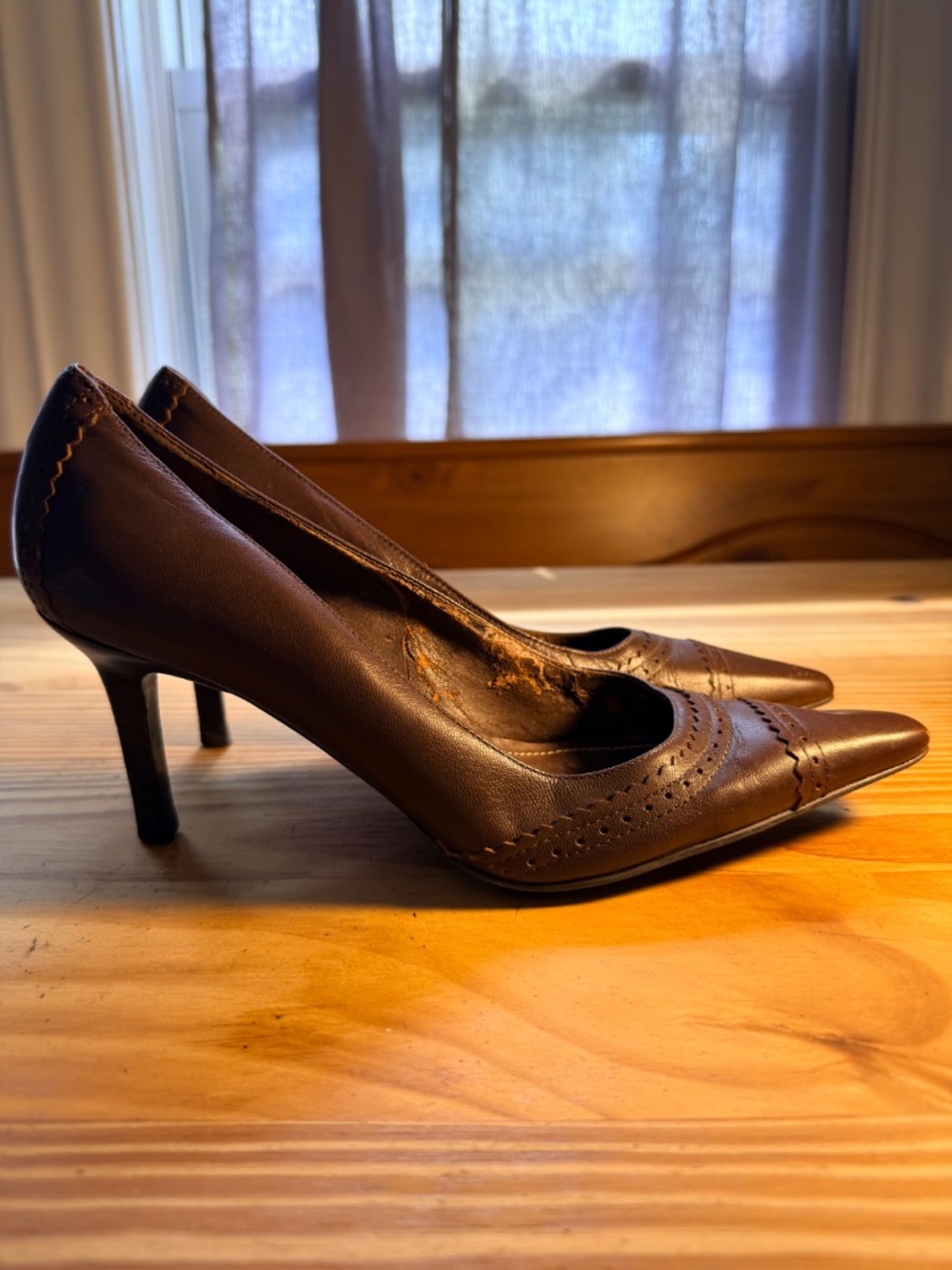 Ralph Lauren pointed wing toe heels size 6.5 - Picture 3 of 4